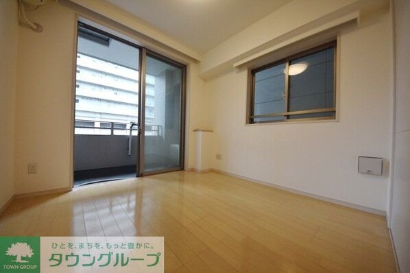 カスタリア新富町IVの物件内観写真